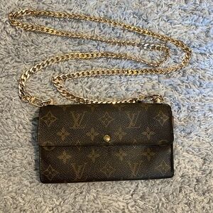 Authentic Louis Vuitton Sarah Classic Monogram Canvas Mini Crossbody Bag